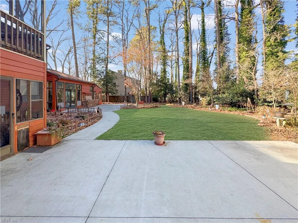 Newport News, Virginia 23606, United States, 5 Bedrooms Bedrooms, ,4 BathroomsBathrooms,Residential,Active,22106