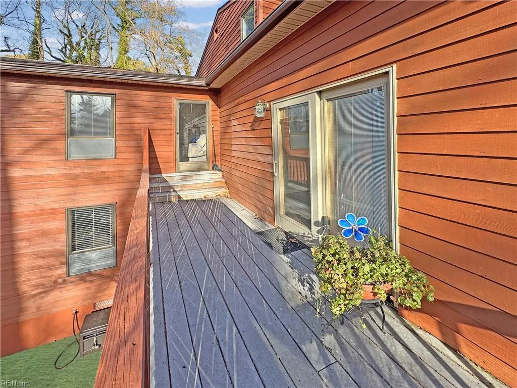 Newport News, Virginia 23606, United States, 5 Bedrooms Bedrooms, ,4 BathroomsBathrooms,Residential,Active,22106