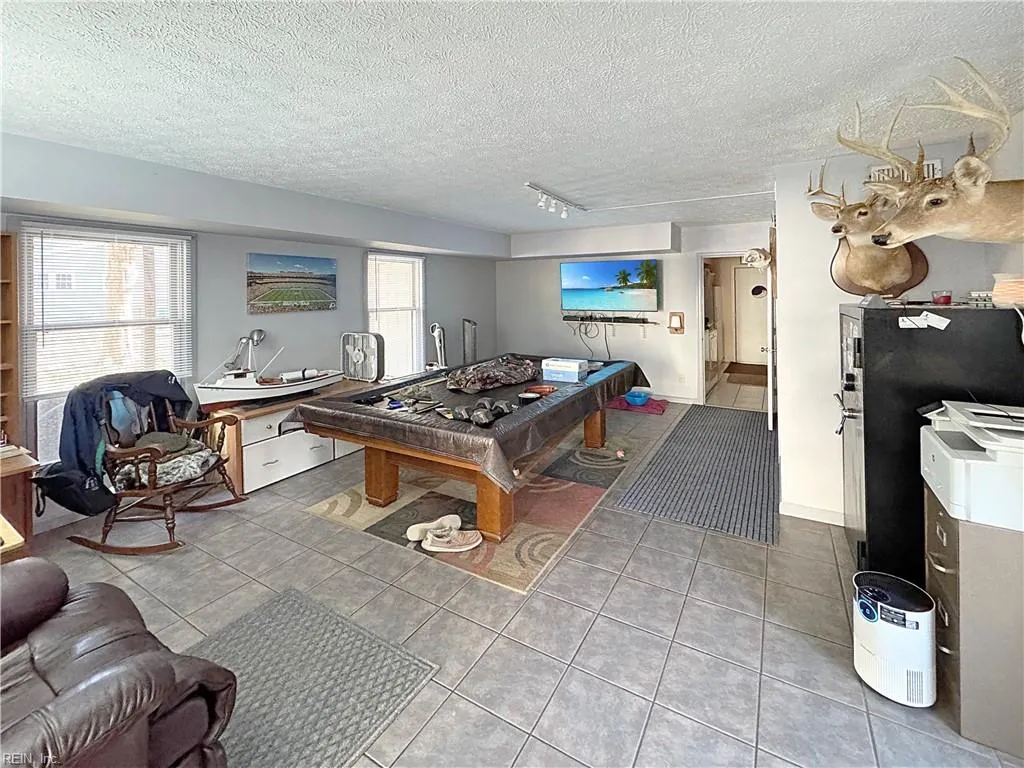 Newport News, Virginia 23606, United States, 5 Bedrooms Bedrooms, ,4 BathroomsBathrooms,Residential,Active,22106