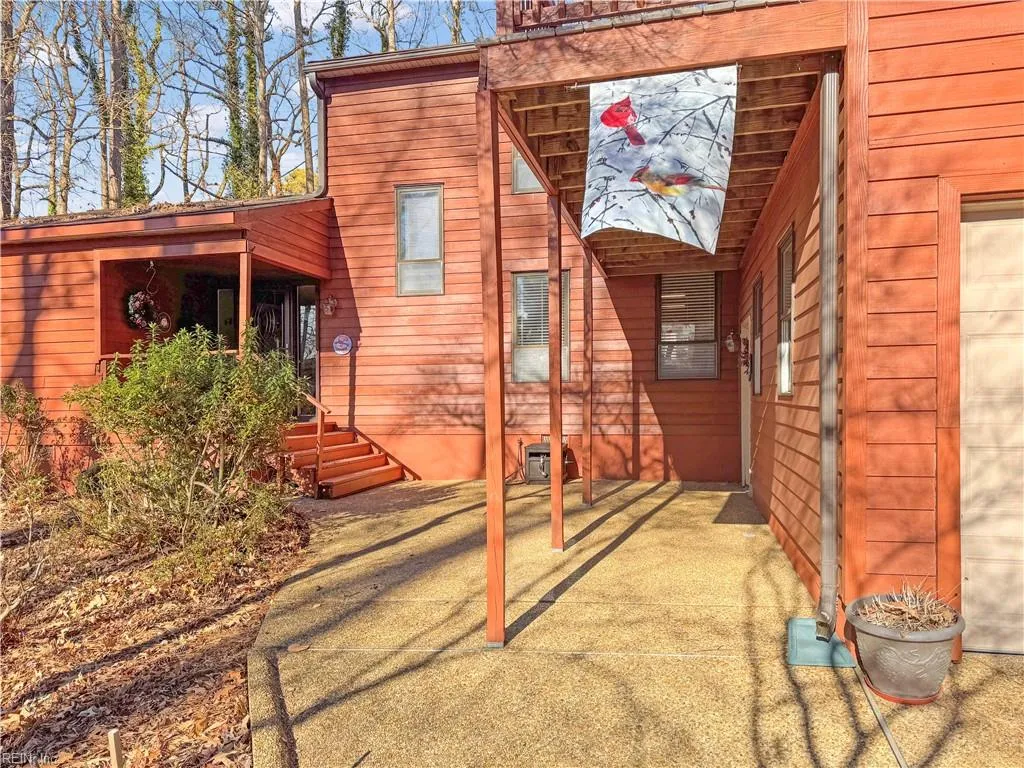 Newport News, Virginia 23606, United States, 5 Bedrooms Bedrooms, ,4 BathroomsBathrooms,Residential,Active,22106