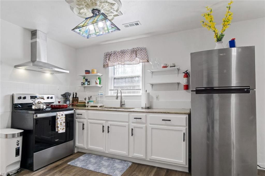 Photo of 108 Cooley Road #C, Williamsburg, VA 23188 (MLS # 10615726)