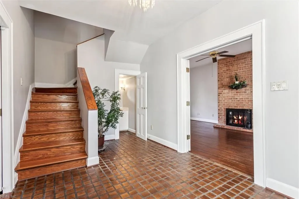 Norfolk, Virginia 23507, United States, 5 Bedrooms Bedrooms, ,3 BathroomsBathrooms,Residential,Active,12057