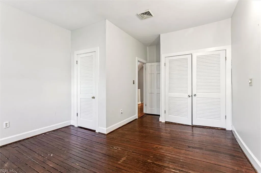 Norfolk, Virginia 23507, United States, 5 Bedrooms Bedrooms, ,3 BathroomsBathrooms,Residential,Active,12057