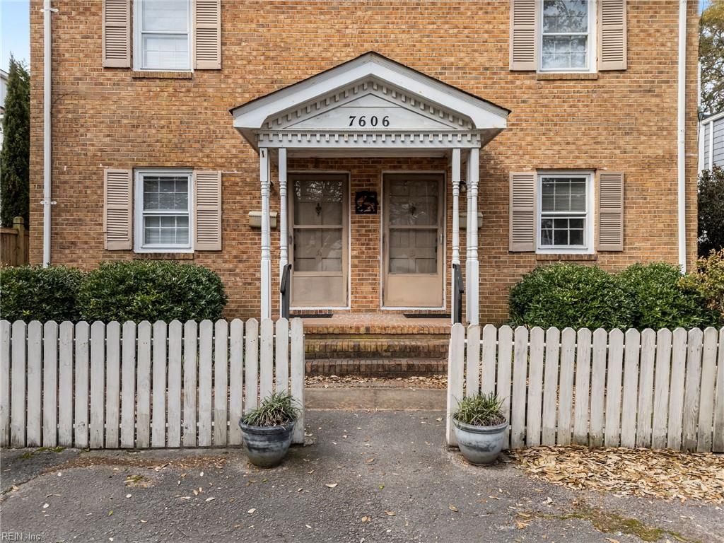 Photo of 7606 Atlantic Avenue, Virginia Beach, VA 23451 (MLS # 10623166)