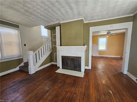 Duplex in Norfolk VA 2850 Grandy Avenue 2.jpg