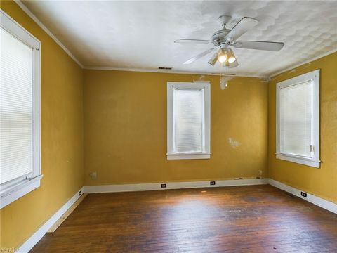 Duplex in Norfolk VA 2850 Grandy Avenue 8.jpg