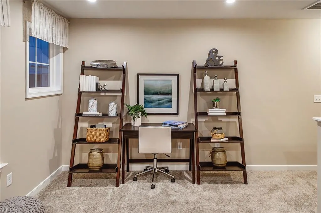 Suffolk, Virginia 23434, United States, 3 Bedrooms Bedrooms, ,3 BathroomsBathrooms,Residential,Active,181115