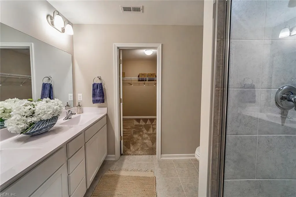 Suffolk, Virginia 23434, United States, 3 Bedrooms Bedrooms, ,3 BathroomsBathrooms,Residential,Active,181115