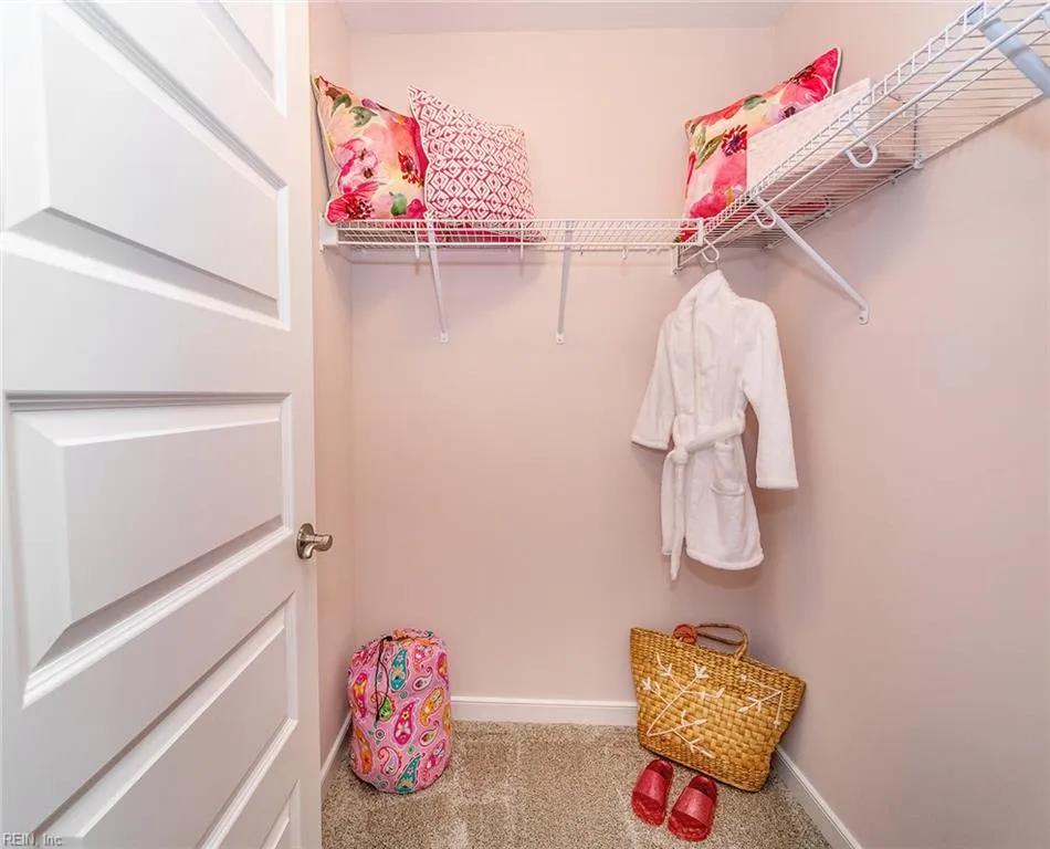 Suffolk, Virginia 23434, United States, 3 Bedrooms Bedrooms, ,3 BathroomsBathrooms,Residential,Active,181115