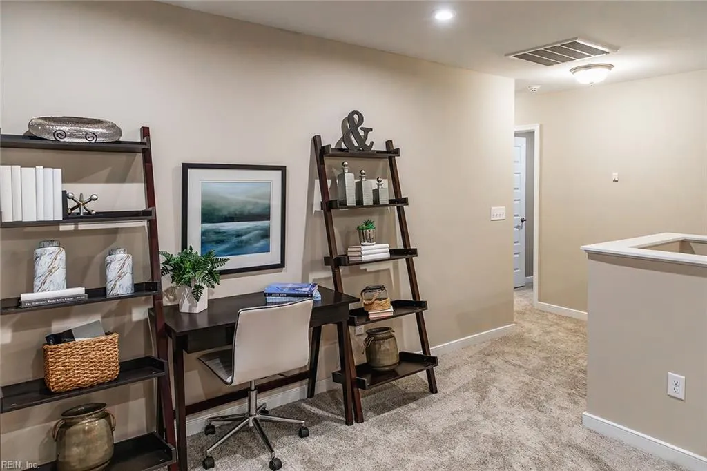 Suffolk, Virginia 23434, United States, 3 Bedrooms Bedrooms, ,3 BathroomsBathrooms,Residential,Active,181115