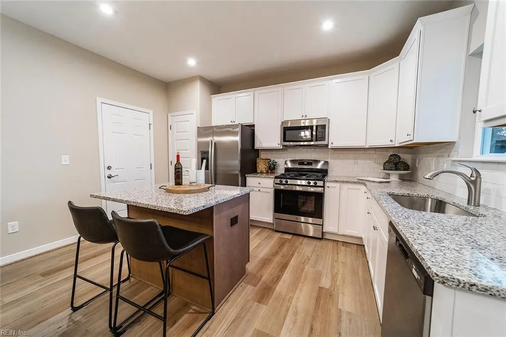 Suffolk, Virginia 23434, United States, 3 Bedrooms Bedrooms, ,3 BathroomsBathrooms,Residential,Active,181115