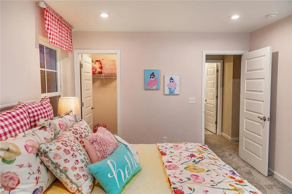 Suffolk, Virginia 23434, United States, 3 Bedrooms Bedrooms, ,3 BathroomsBathrooms,Residential,Active,181115