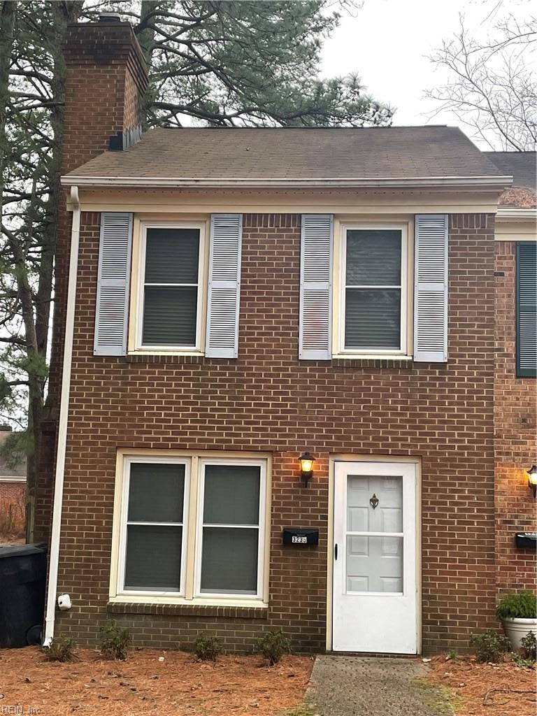 Photo of 3235 Clover Hill Drive, Portsmouth, VA 23703 (MLS # 10622848)