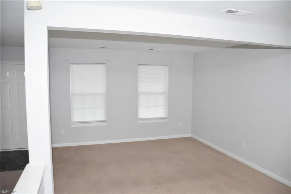 Richmond, Virginia 23220, United States, 3 Bedrooms Bedrooms, ,2 BathroomsBathrooms,Residential,Active,5588