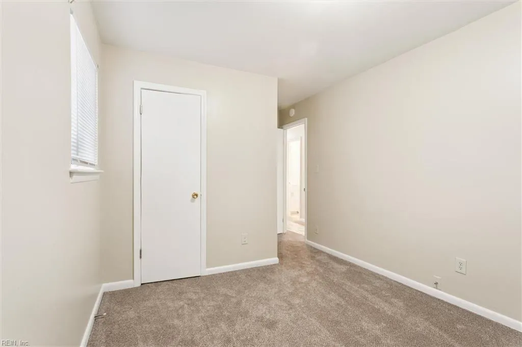 Newport News, Virginia 23607, United States, 3 Bedrooms Bedrooms, ,1 BathroomBathrooms,Residential,Active,197270