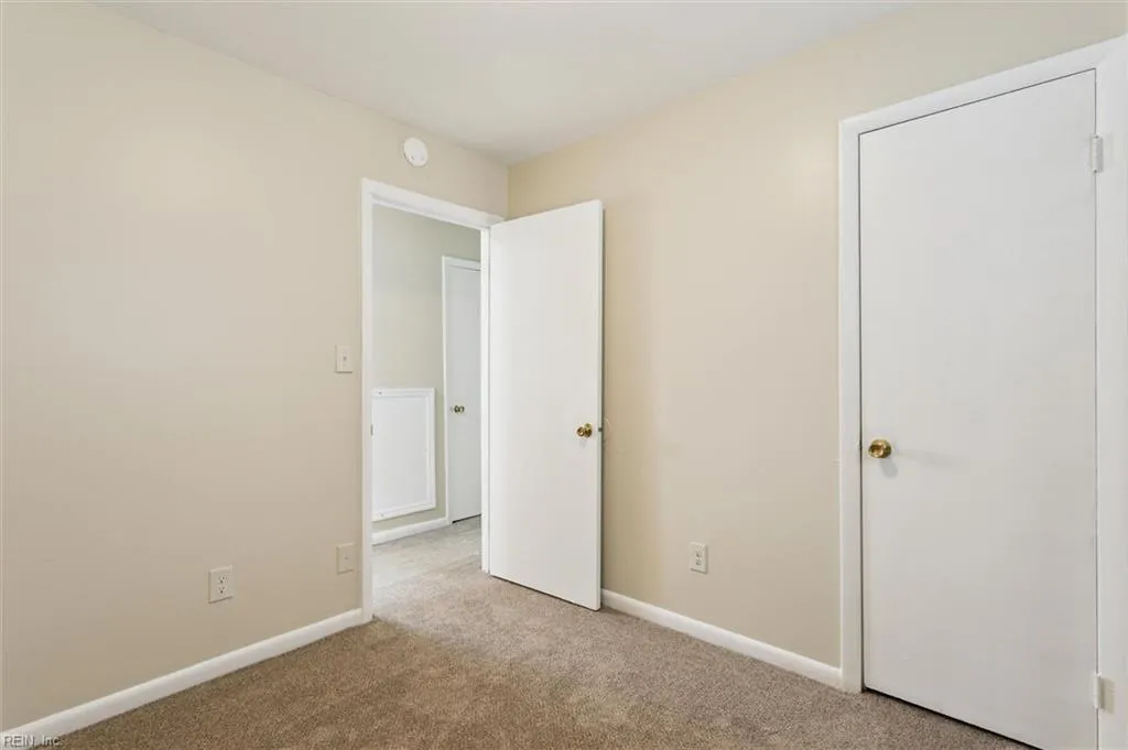 Newport News, Virginia 23607, United States, 3 Bedrooms Bedrooms, ,1 BathroomBathrooms,Residential,Active,197270