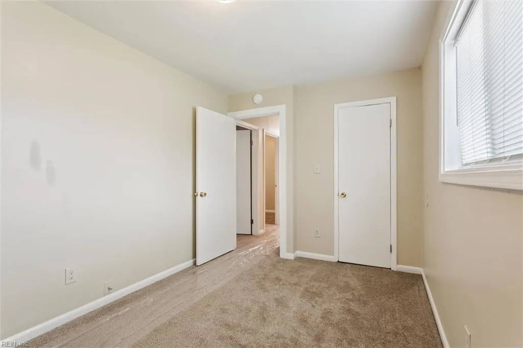 Newport News, Virginia 23607, United States, 3 Bedrooms Bedrooms, ,1 BathroomBathrooms,Residential,Active,197270