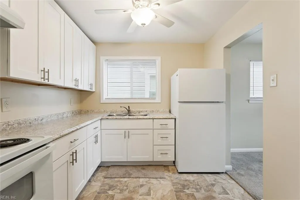 Newport News, Virginia 23607, United States, 3 Bedrooms Bedrooms, ,1 BathroomBathrooms,Residential,Active,197270