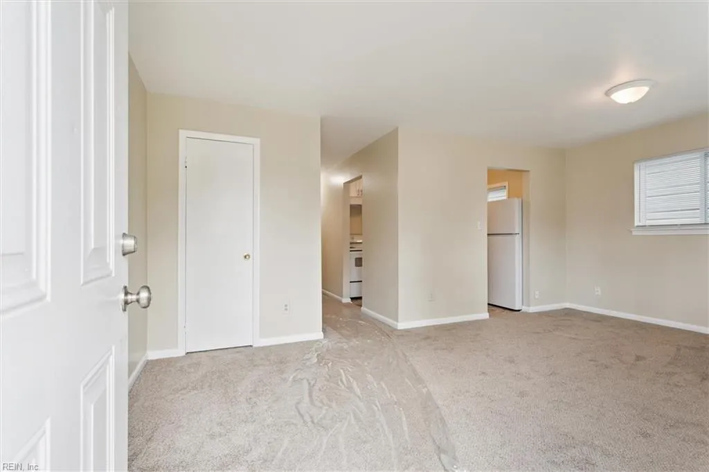 Newport News, Virginia 23607, United States, 3 Bedrooms Bedrooms, ,1 BathroomBathrooms,Residential,Active,197270