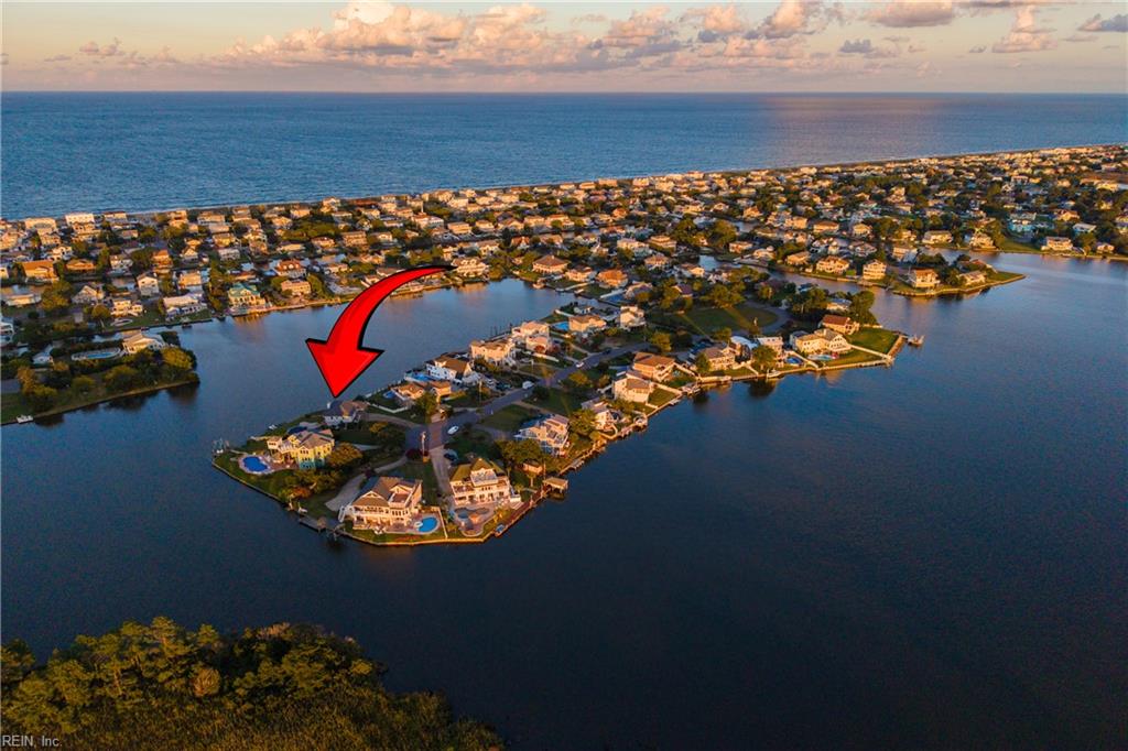 Photo of 360 Back Bay Crescent, Virginia Beach, VA 23456 (MLS # 10652781)