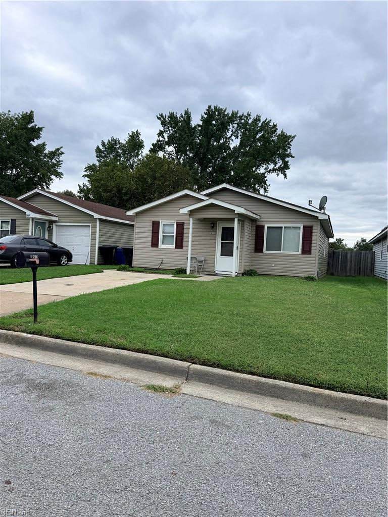 Photo of 3816 Augustine Circle, Portsmouth, VA 23703 (MLS # 10655579)