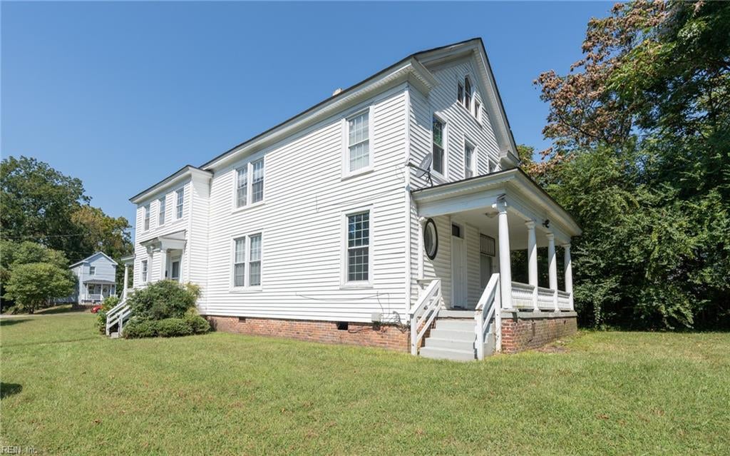 Photo of 204 Finney Avenue, Suffolk, VA 23434 (MLS # 10651618)