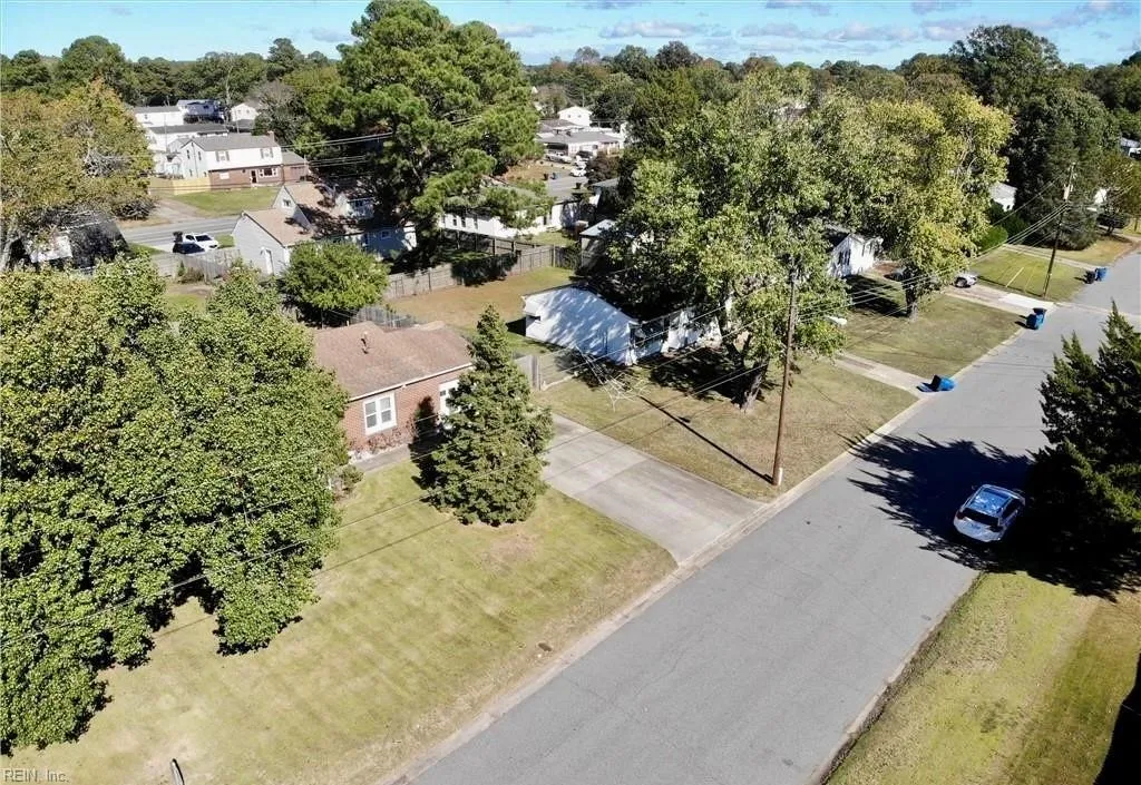 Virginia Beach, Virginia 23455, United States, 3 Bedrooms Bedrooms, ,1 BathroomBathrooms,Residential,Pending,27500