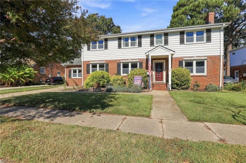 Photo of 140 Cherry Street, Norfolk, VA 23503 (MLS # 10656949)