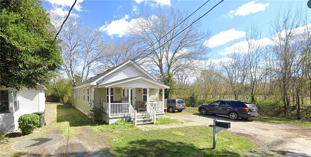 Photo of 300 Fuller St Street, Suffolk, VA 23434 (MLS # 10614834)
