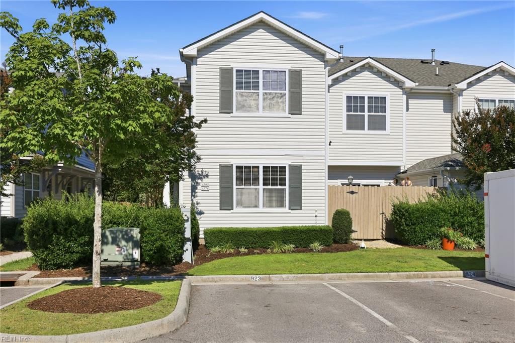 Photo of 4376 Turnworth Arch, Virginia Beach, VA 23456 (MLS # 10643151)