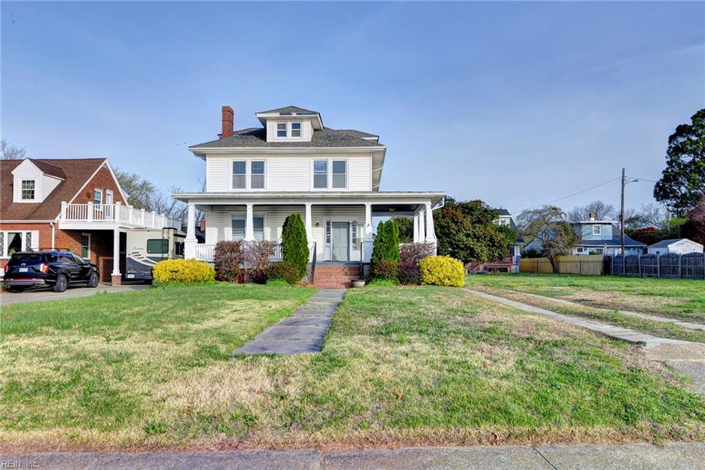 715 Chesapeake AVE