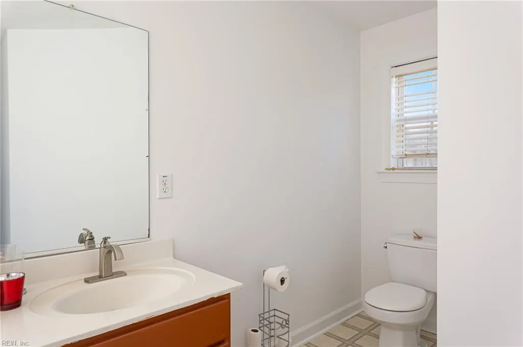 Sedley, Virginia 23878, United States, 4 Bedrooms Bedrooms, ,3 BathroomsBathrooms,Residential,Active,92175