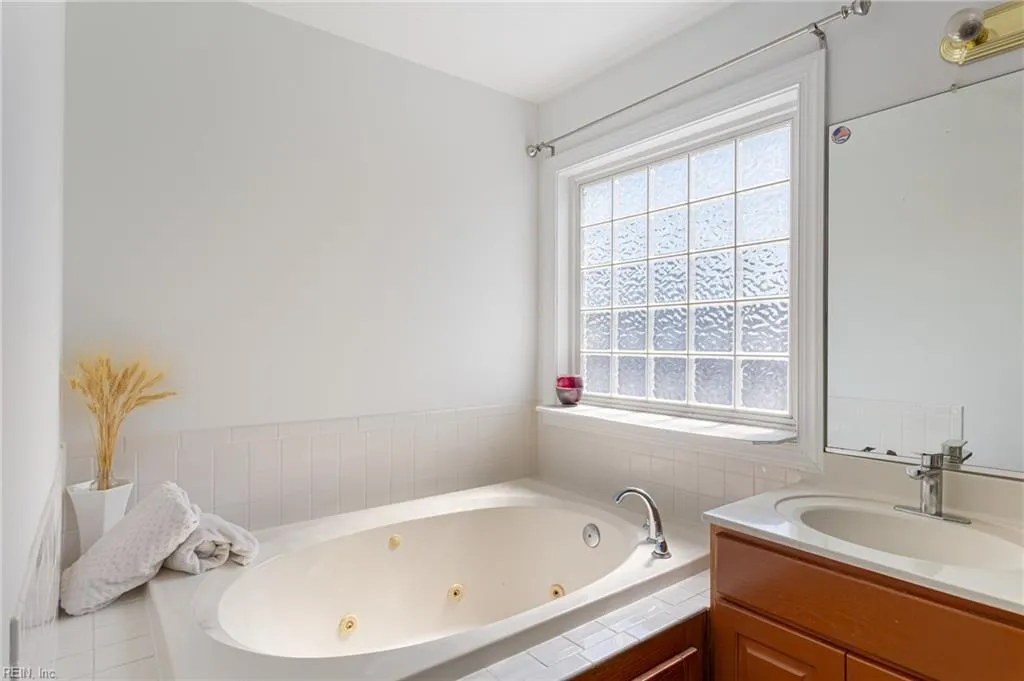 Sedley, Virginia 23878, United States, 4 Bedrooms Bedrooms, ,3 BathroomsBathrooms,Residential,Active,92175