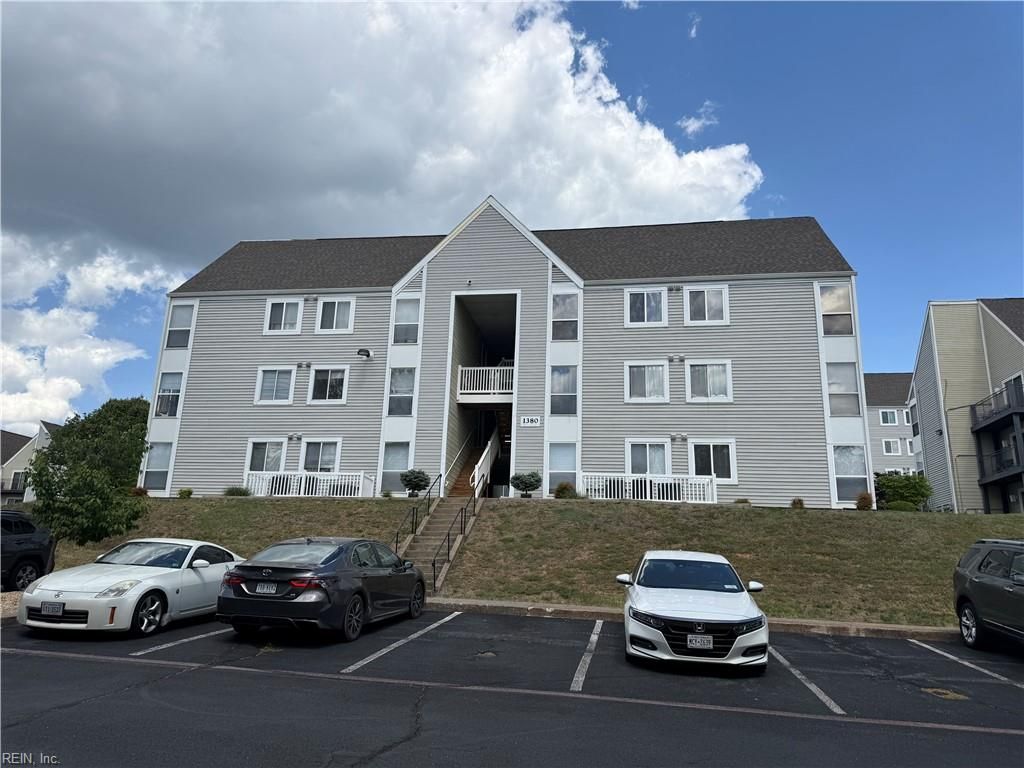 Photo of 1380 Hunters Road #G, Harrisonburg, VA 22801 (MLS # 10631436)