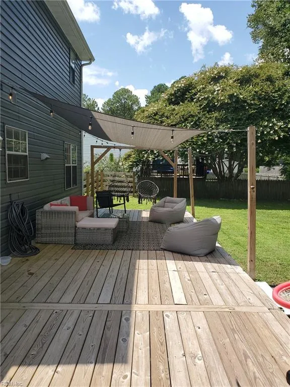 Suffolk, Virginia 23435, United States, 3 Bedrooms Bedrooms, ,3 BathroomsBathrooms,Residential,Pending,183624