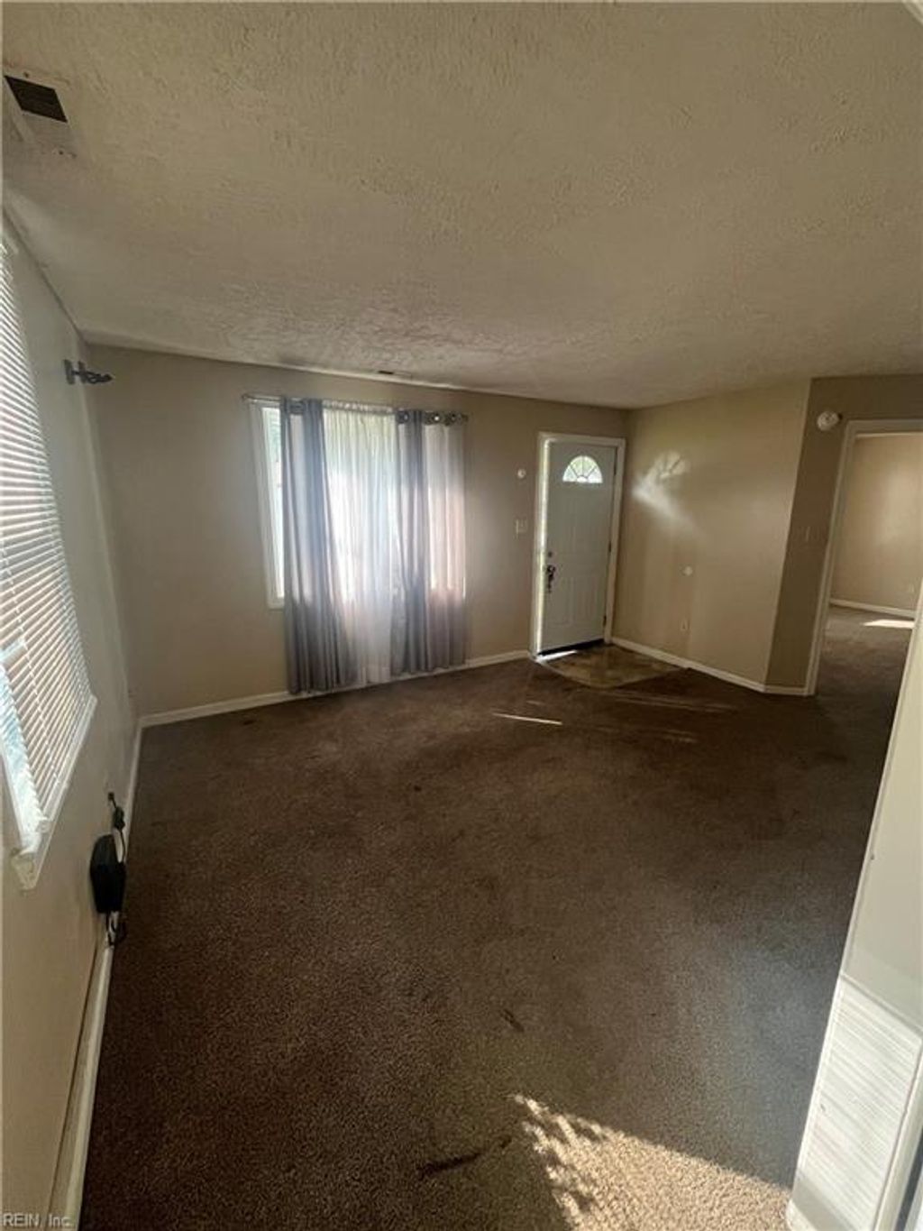 Photo of 2814 Rosalee Drive, Hampton, VA 23661 (MLS # 10643351)
