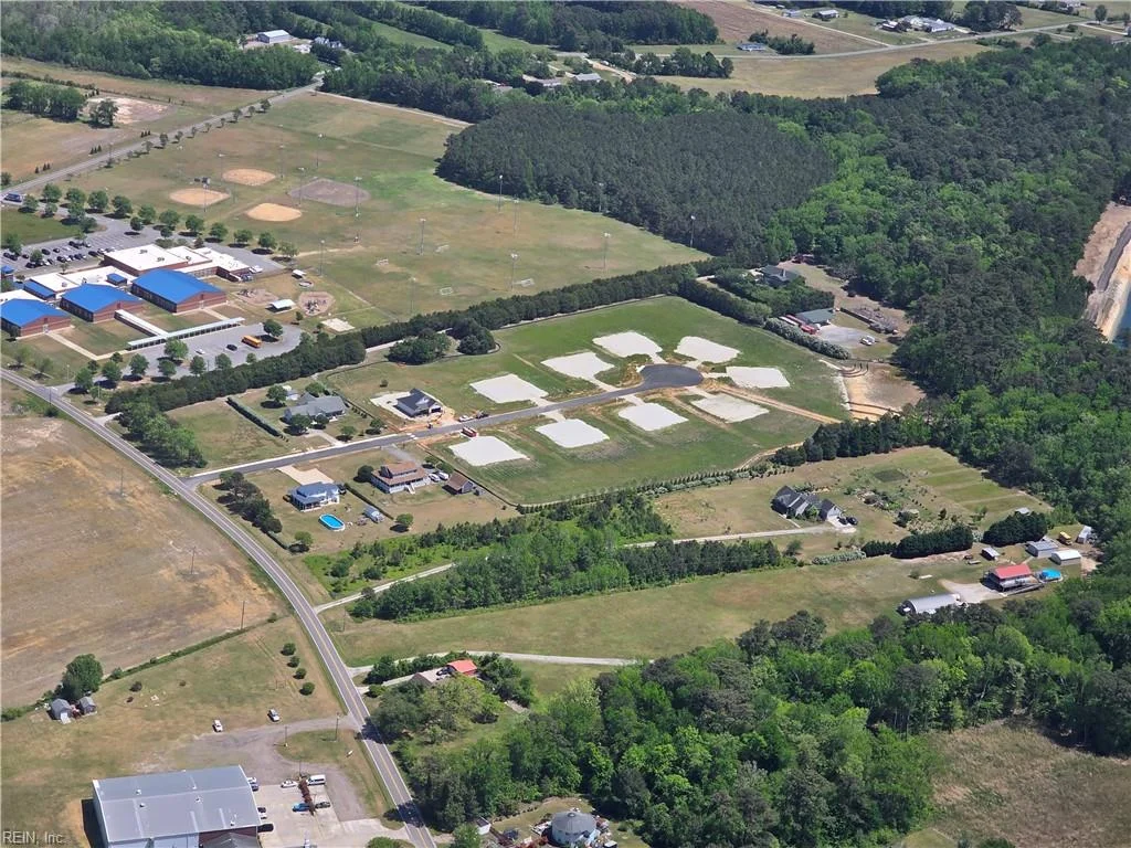 109 Indian Kettle Road, Jarvisburg, NC, 27947