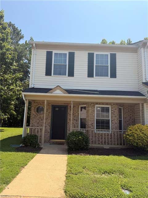 Photo of 301 Wrought Iron Bend, Yorktown, VA 23693 (MLS # 10648675)