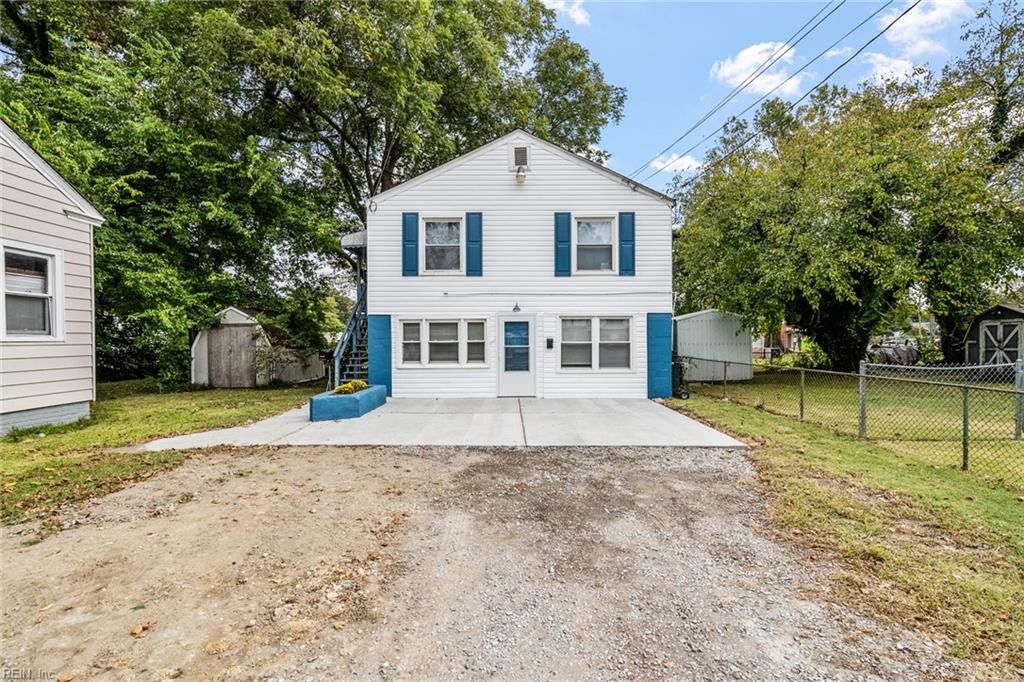 Photo of 2117 Staunton Avenue #B, Portsmouth, VA 23704 (MLS # 10607582)