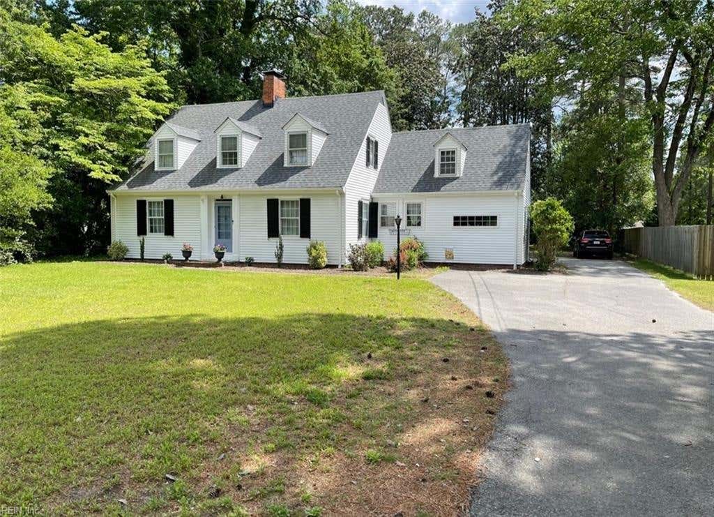 Photo of 1209 Clay Street, Franklin, VA 23851 (MLS # 10650694)