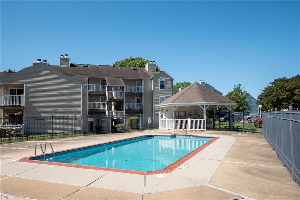 Photo of 2139 Refuge Court, Virginia Beach, VA 23454 (MLS # 10623955)