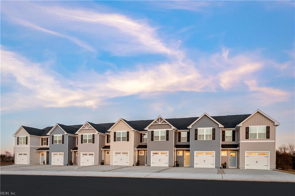 Photo of 208 Summit View Lane, Franklin, VA 23851 (MLS # 10658588)