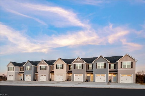 Photo of 208 Summit View Lane, Franklin, VA 23851 (MLS # 10658588)