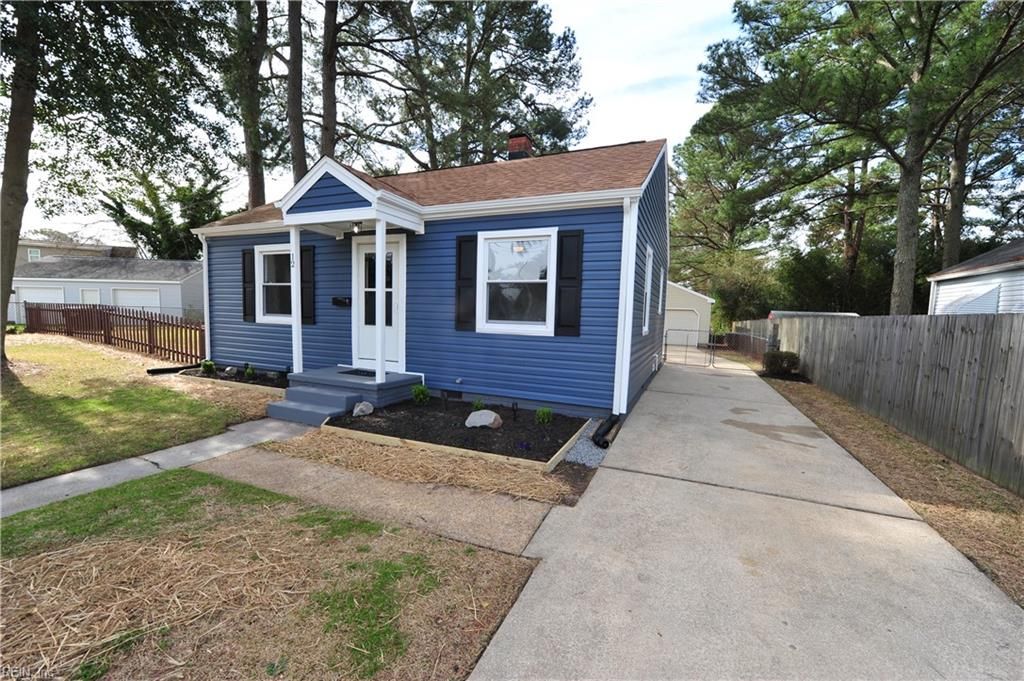 Photo of 12 Harvard Road, Portsmouth, VA 23701 (MLS # 10625234)