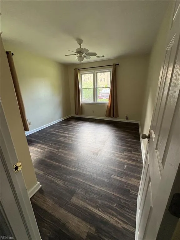 Norfolk, Virginia 23508, United States, 4 Bedrooms Bedrooms, ,1 BathroomBathrooms,Residential,Active,185509