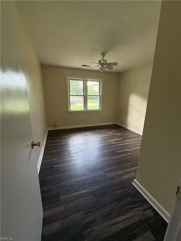 Norfolk, Virginia 23508, United States, 4 Bedrooms Bedrooms, ,1 BathroomBathrooms,Residential,Active,185509