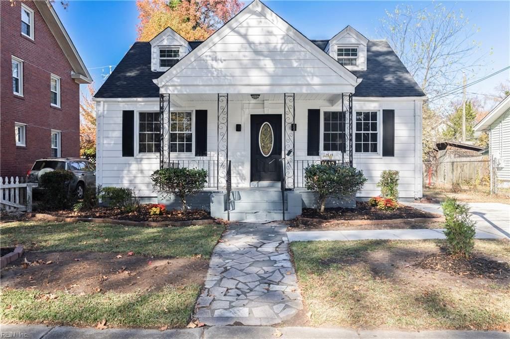 Photo of 1612 Melrose Parkway, Norfolk, VA 23508 (MLS # 10625920)