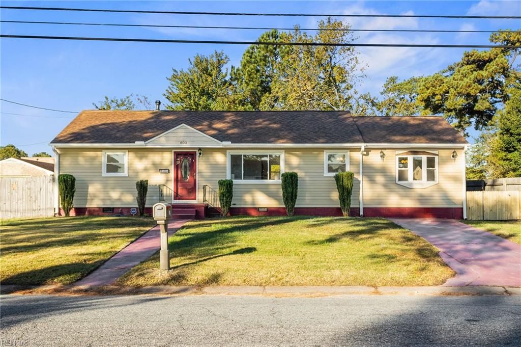 Photo of 603 Stratford Street, Portsmouth, VA 23701 (MLS # 10607806)