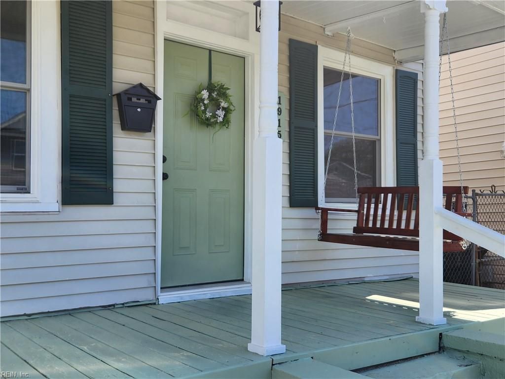 Photo of 1915 Prentis Avenue, Portsmouth, VA 23704 (MLS # 10627381)