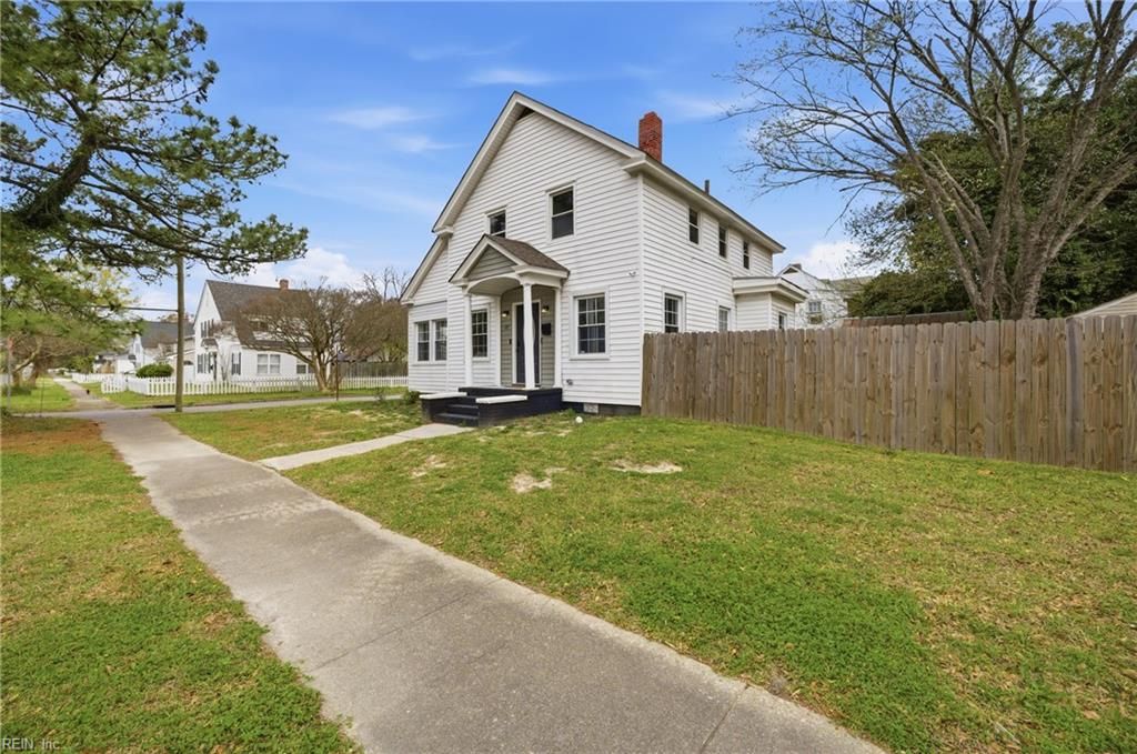 Photo of 27 Afton Parkway, Portsmouth, VA 23702 (MLS # 10627094)